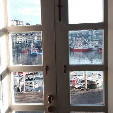 Casa Duplex En Puerto De Luarca